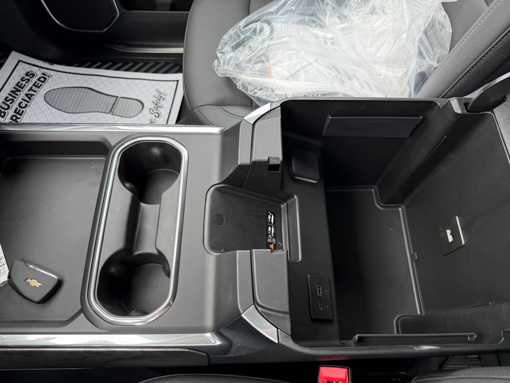 2026 Chevrolet Silverado 2500 HD LTZ - Photo 36