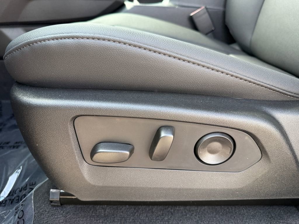 2026 Chevrolet Colorado Trail Boss - Photo 20