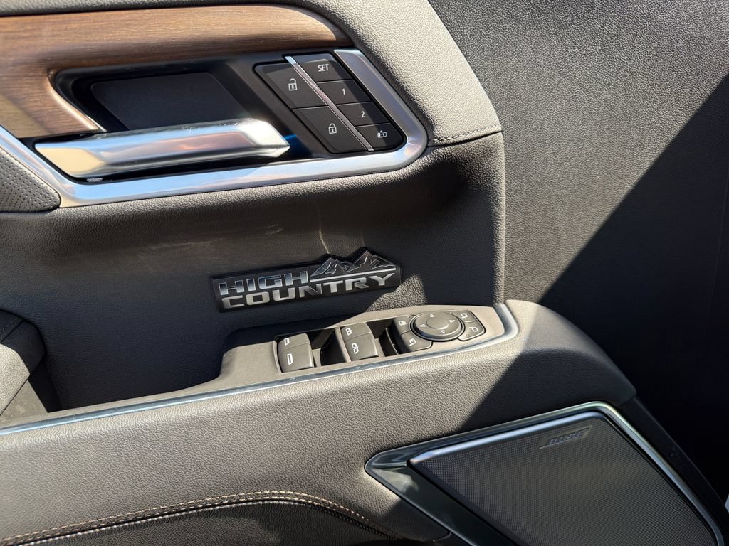 2026 Chevrolet Silverado 1500 High Country - Photo 17
