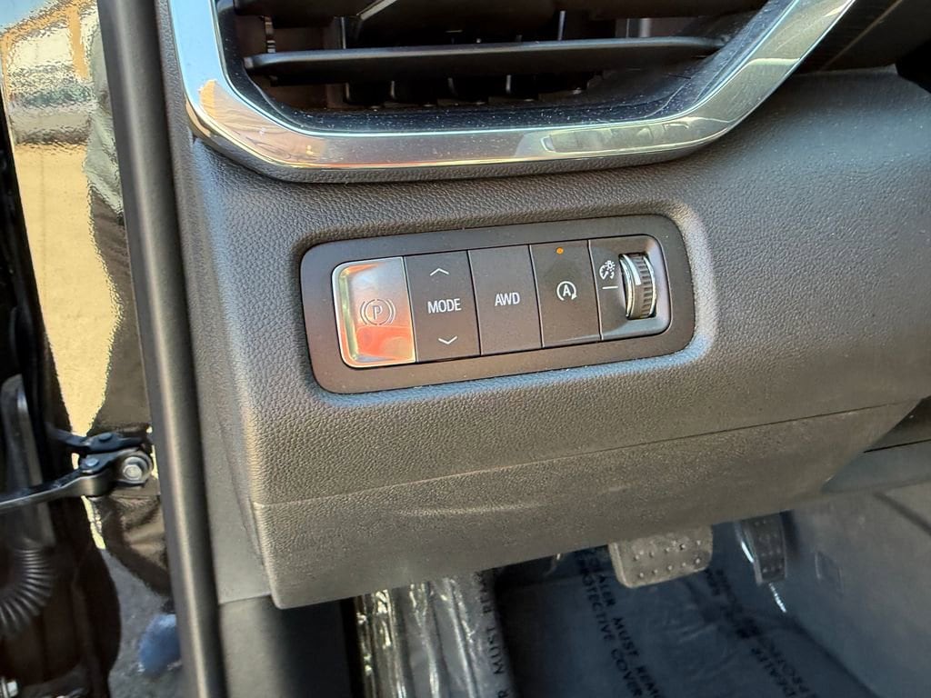 2025 GMC Acadia Elevation - Photo 19