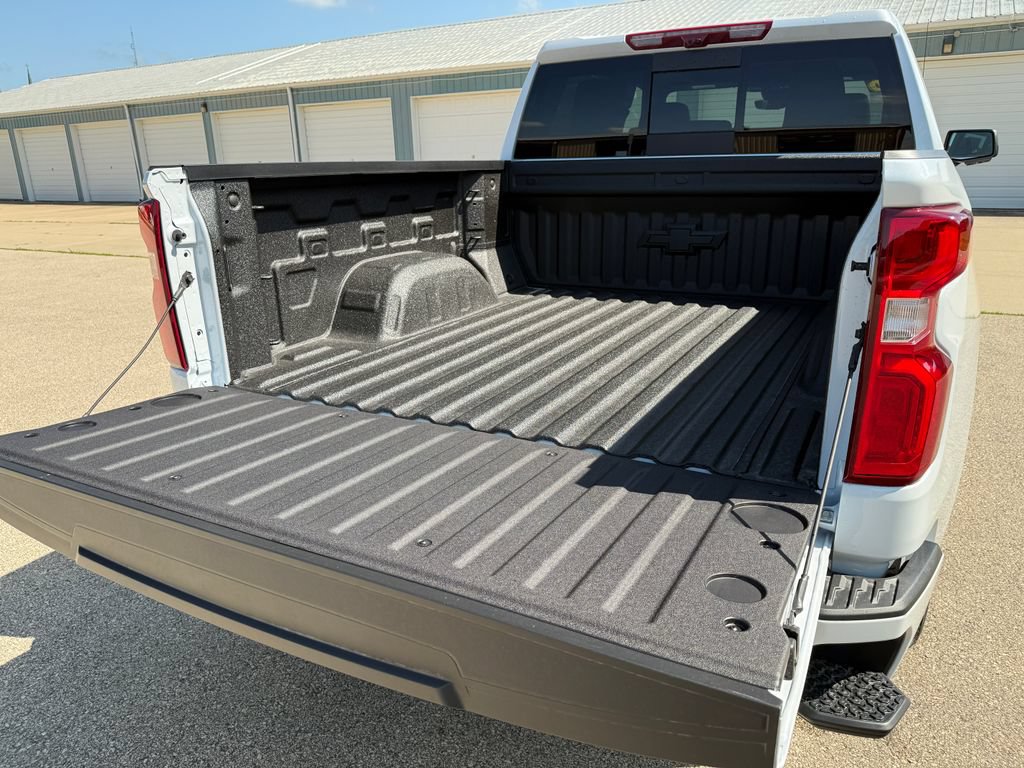 2026 Chevrolet Silverado 1500 High Country - Photo 12