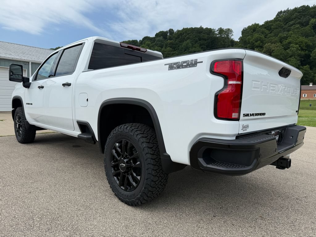2026 Chevrolet Silverado 2500 HD LTZ - Photo 7