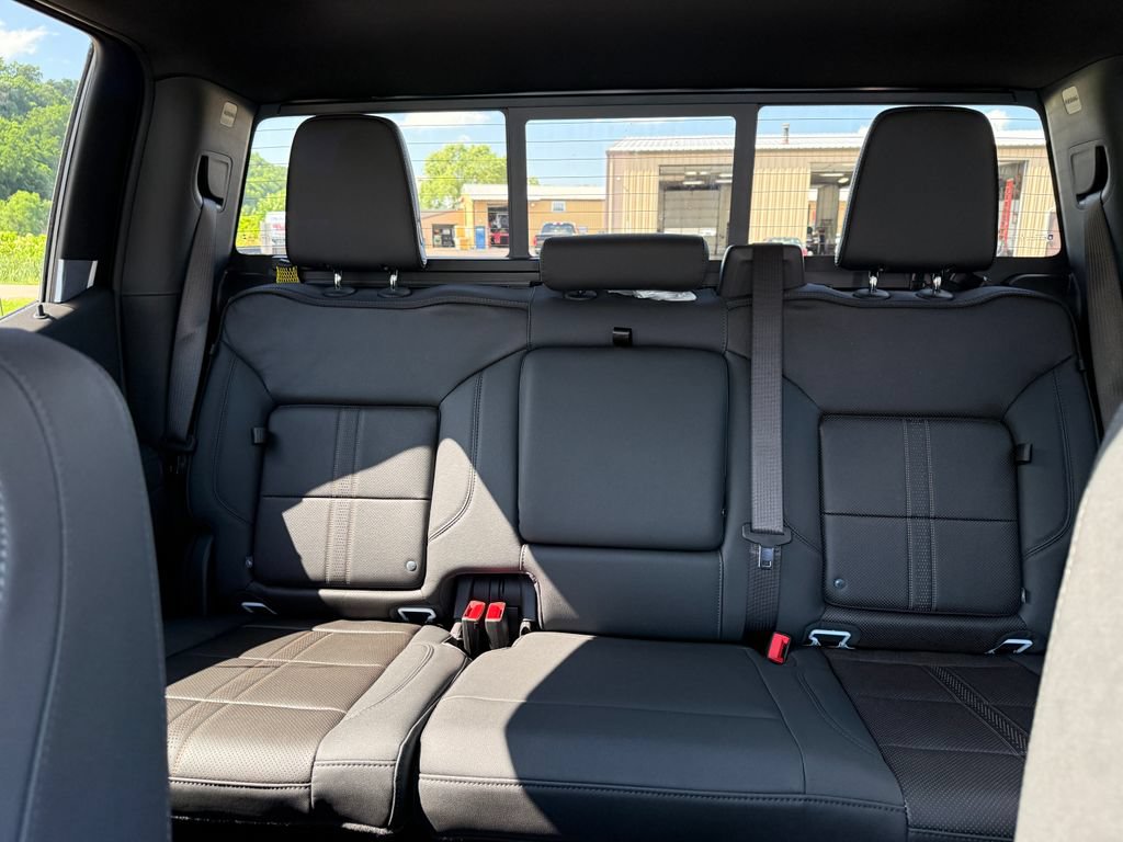 2026 Chevrolet Silverado 1500 High Country - Photo 22