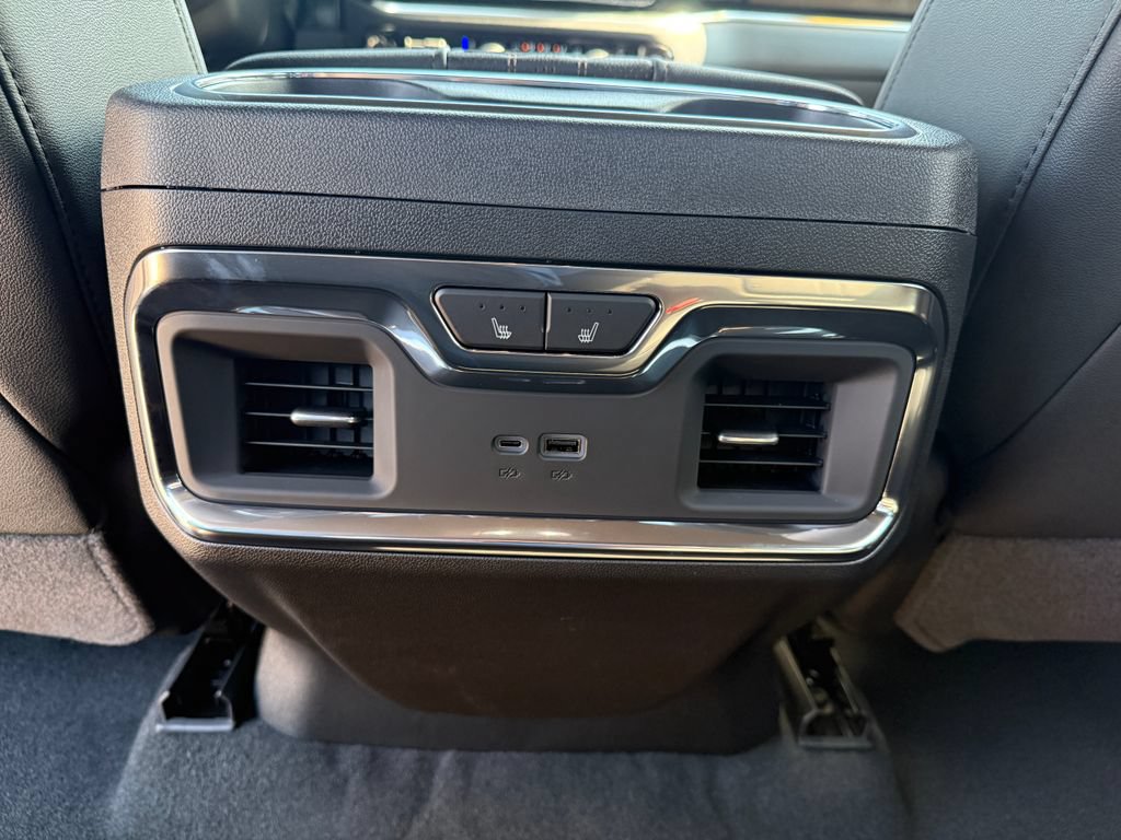 2026 Chevrolet Silverado 1500 High Country - Photo 37