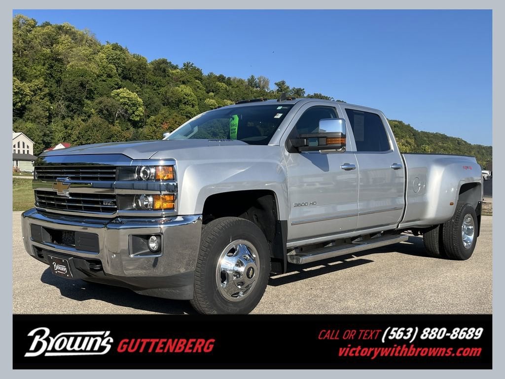 2015 Chevrolet Silverado 3500 HD Truck 
