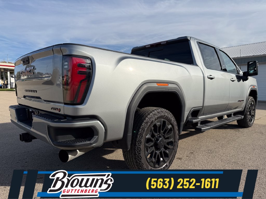 2025 GMC Sierra 2500HD AT4