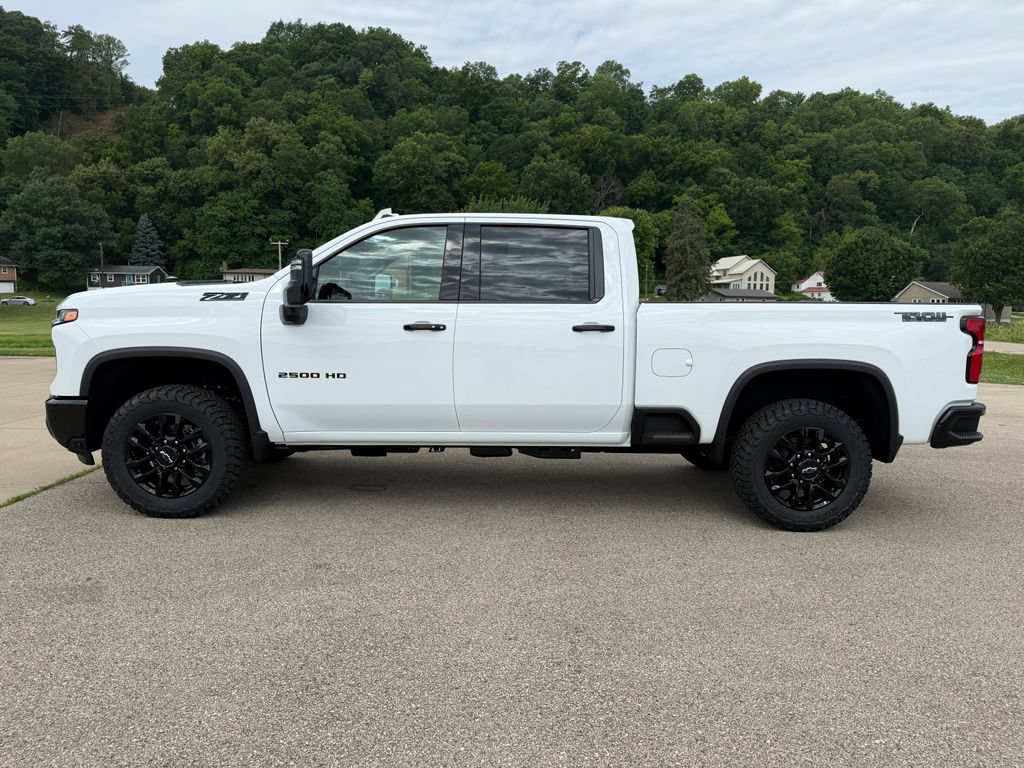 2026 Chevrolet Silverado 2500 HD LTZ - Photo 8