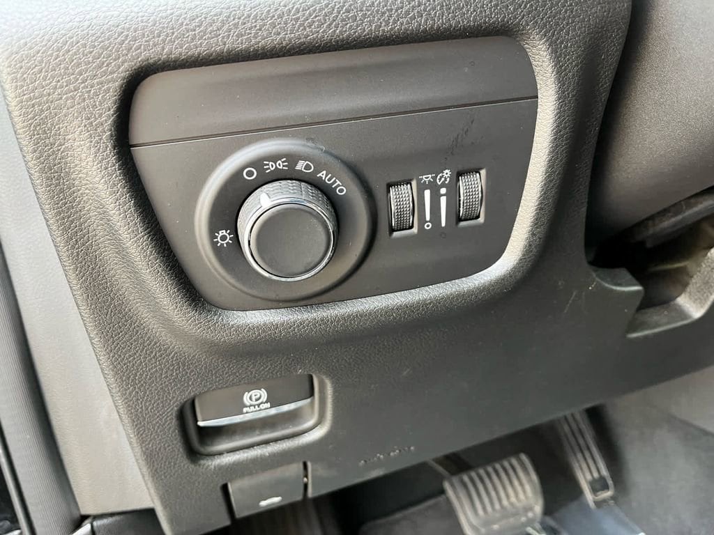 2024 Jeep Grand Cherokee L Altitude - Photo 15
