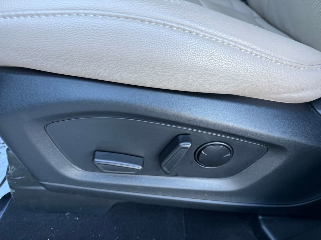 2023 Ford Explorer Limited - Photo 22