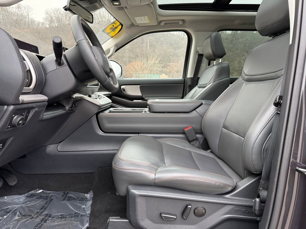 2025 Ford Expedition Active - Photo 24
