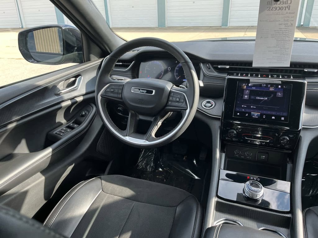 2024 Jeep Grand Cherokee L Altitude - Photo 21