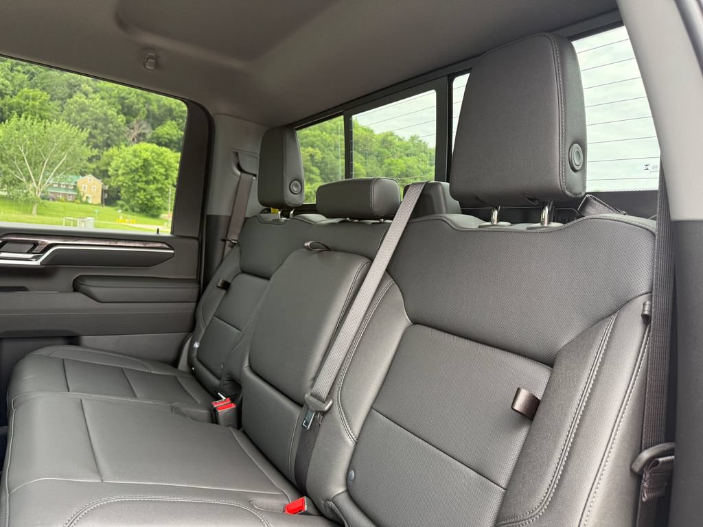 2026 Chevrolet Silverado 2500 HD LTZ - Photo 39