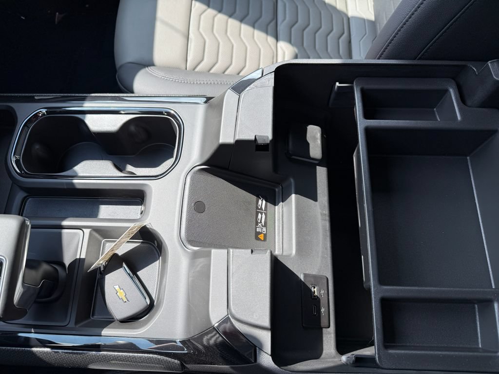 2026 Chevrolet Silverado 1500 ZR2 - Photo 35