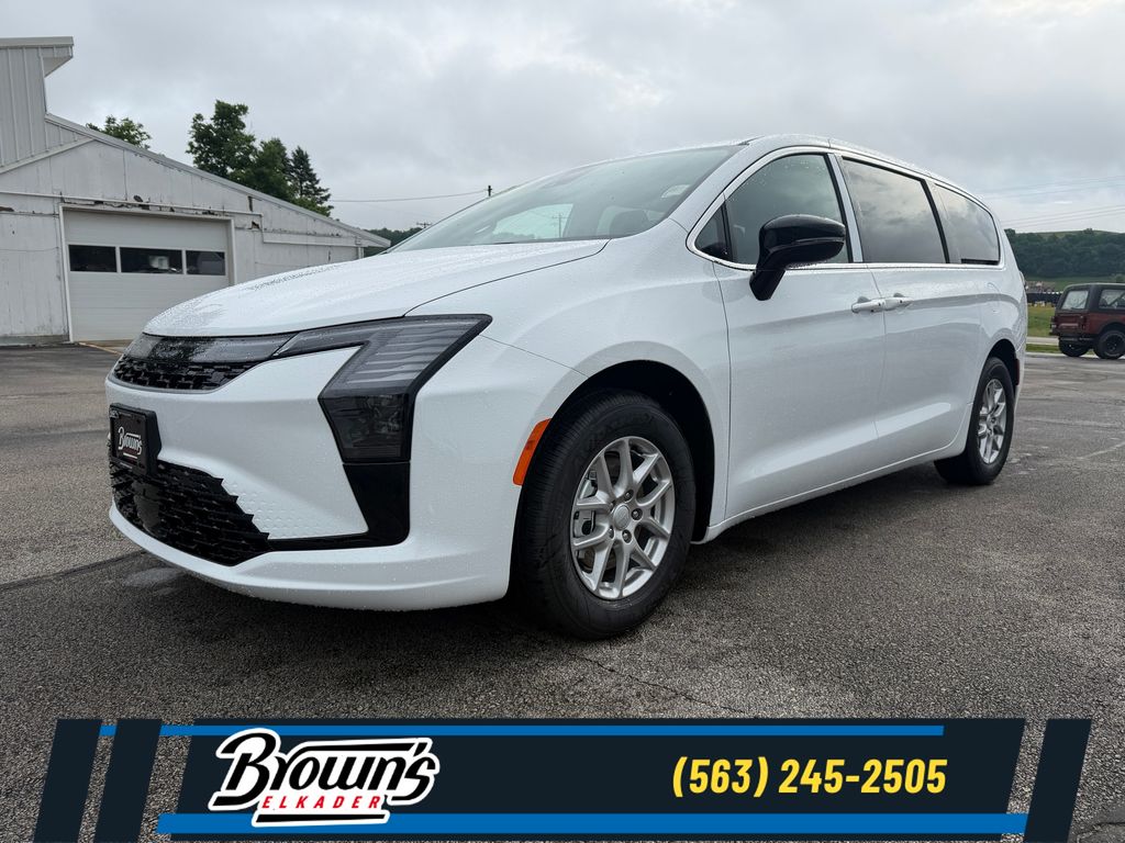 2027 Chrysler Pacifica Select's photo