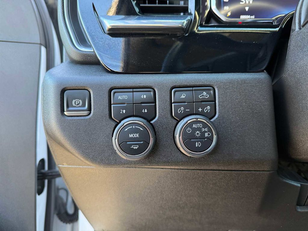 2024 Chevrolet Silverado 2500HD LTZ - Photo 24