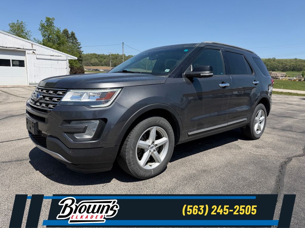 2016 Ford Explorer XLT 4WD's photo