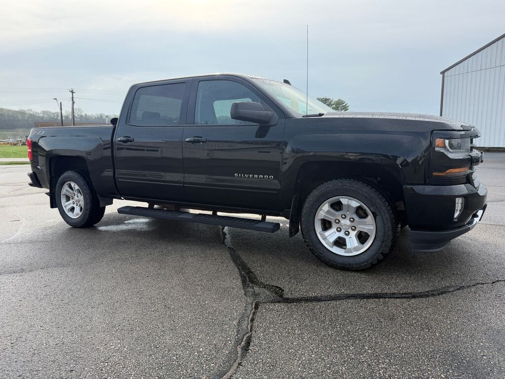 Used 2018 Chevrolet Silverado 1500 LT Truck