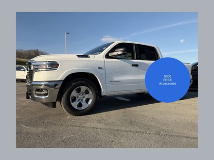 2026 Ram 1500 BIG HORN CREW CAB 4X4 5'7 BOX Pickup