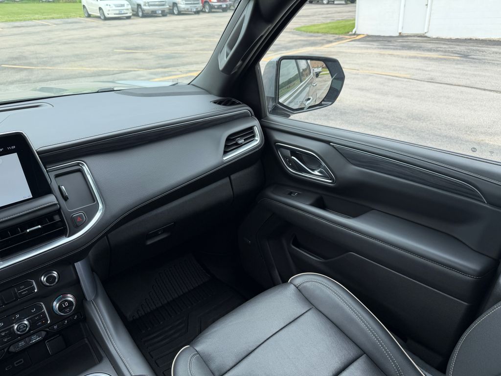 2022 GMC Yukon SLT - Photo 23