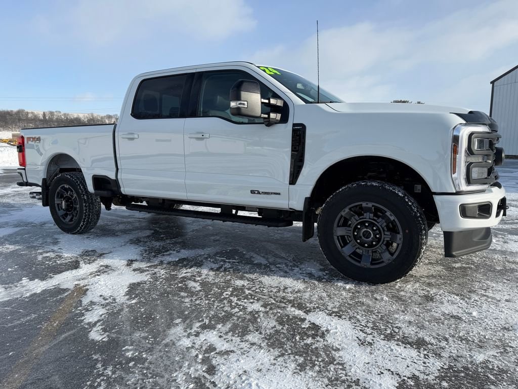 Used 2024 Ford Super Duty F-250 SRW LARIAT