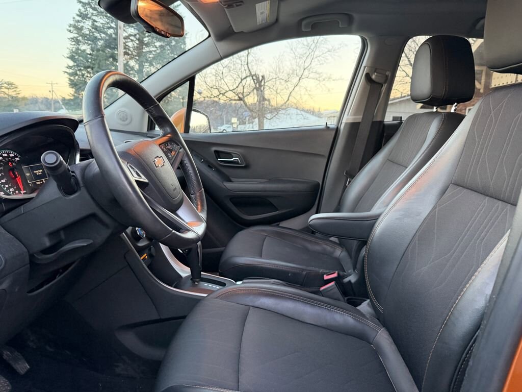 Used 2017 Chevrolet Trax LT AWD LT