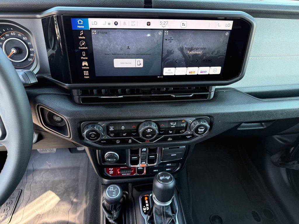 2024 Jeep Wrangler 4-Door Willys - Photo 30