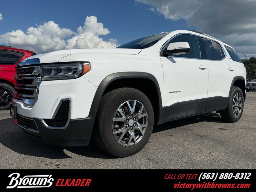 2023 GMC Acadia SLE's photo