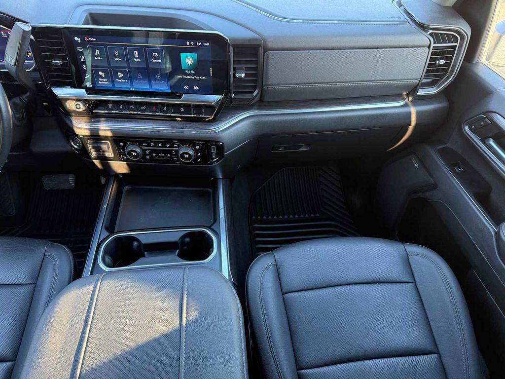 2024 Chevrolet Silverado 2500HD LTZ - Photo 31