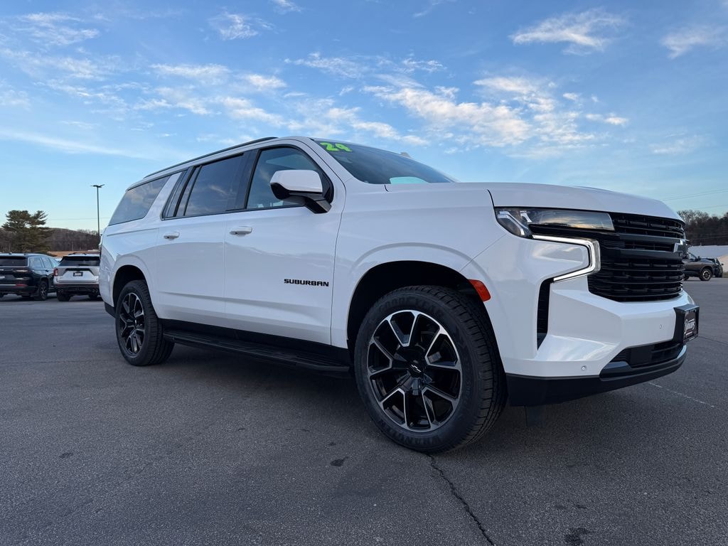 Used 2024 Chevrolet Suburban RST SUV