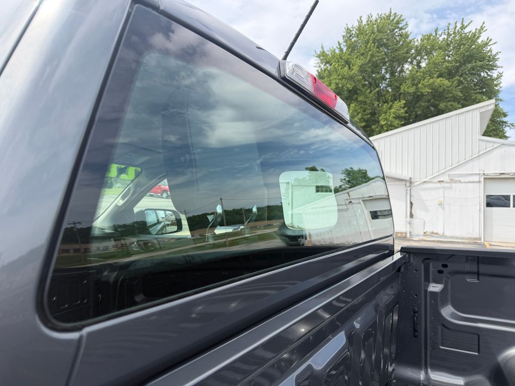 2022 Ford Ranger XL - Photo 12
