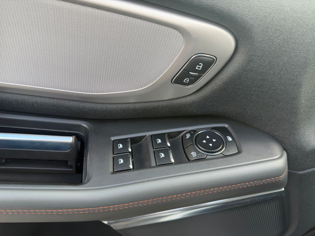 2025 Ford Expedition Active - Photo 19