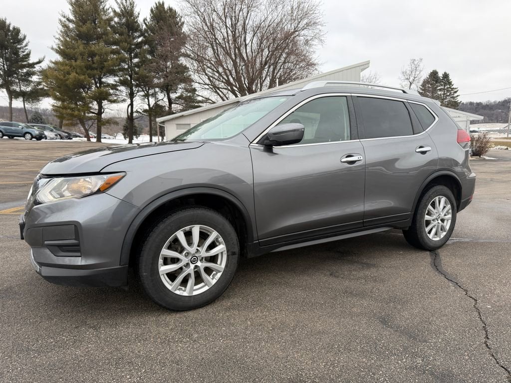 Used 2020 Nissan Rogue SV SUV
