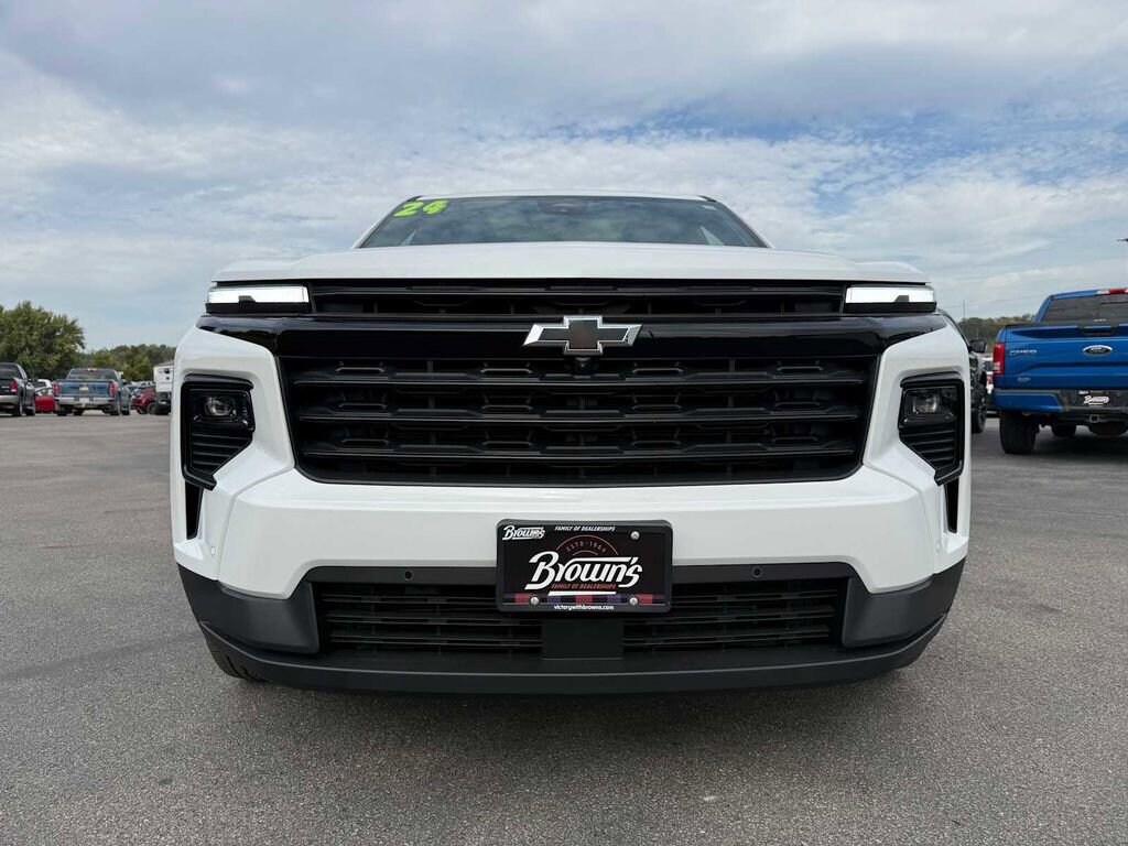 Used 2024 Chevrolet Traverse AWD LT LT w/2LT