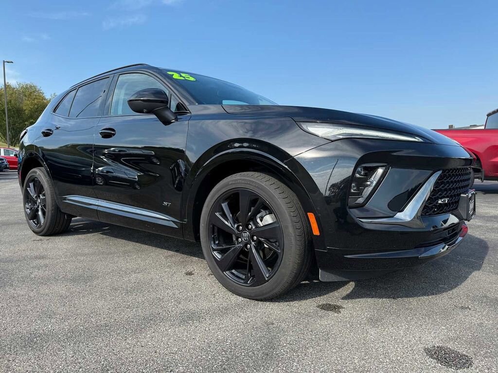 Used 2025 Buick Envision Sport Touring AWD Sport Touring