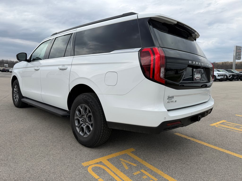 2025 Ford Expedition Active - Photo 7