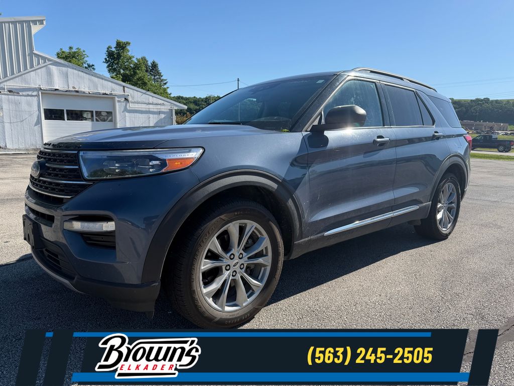 2021 Ford Explorer XLT 4WD's photo