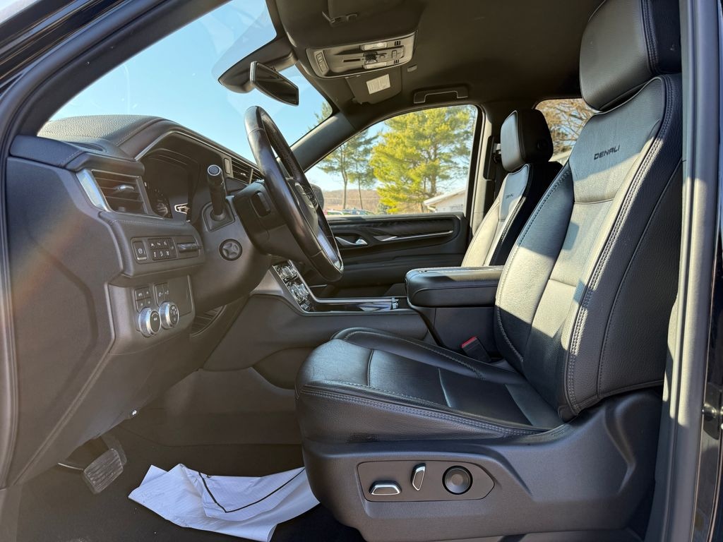 Used 2022 GMC Yukon XL Denali SUV