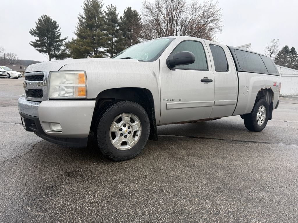 2008 Chevrolet Silverado 1500 4WD Ext Cab 143.5 LT w/1LT 