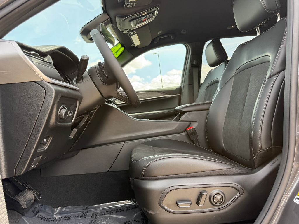 2026 Jeep Grand Cherokee L Laredo - Photo 15