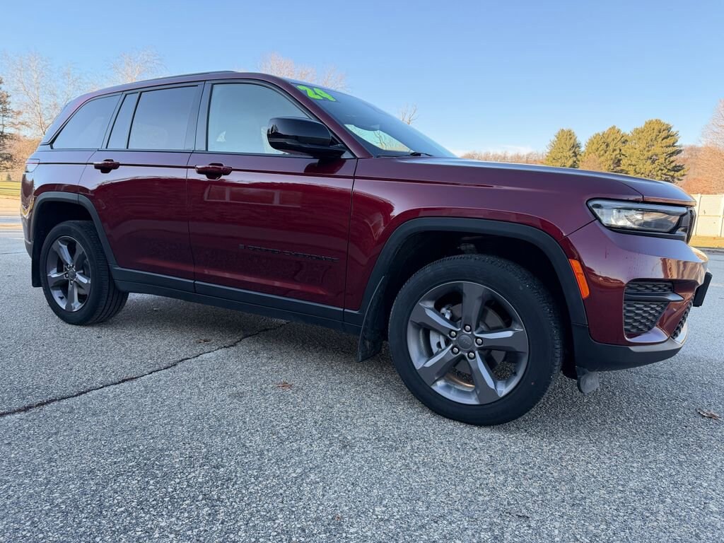 Used 2024 Jeep Grand Cherokee Altitude X Altitude X 4x4