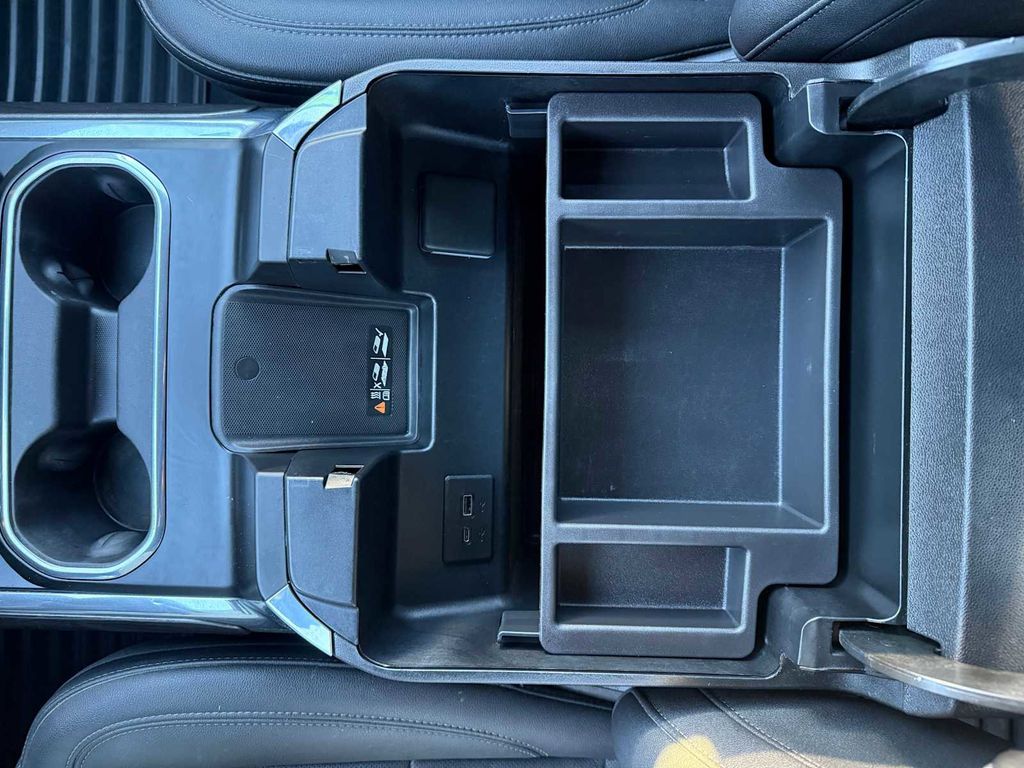2024 Chevrolet Silverado 2500HD LTZ - Photo 41