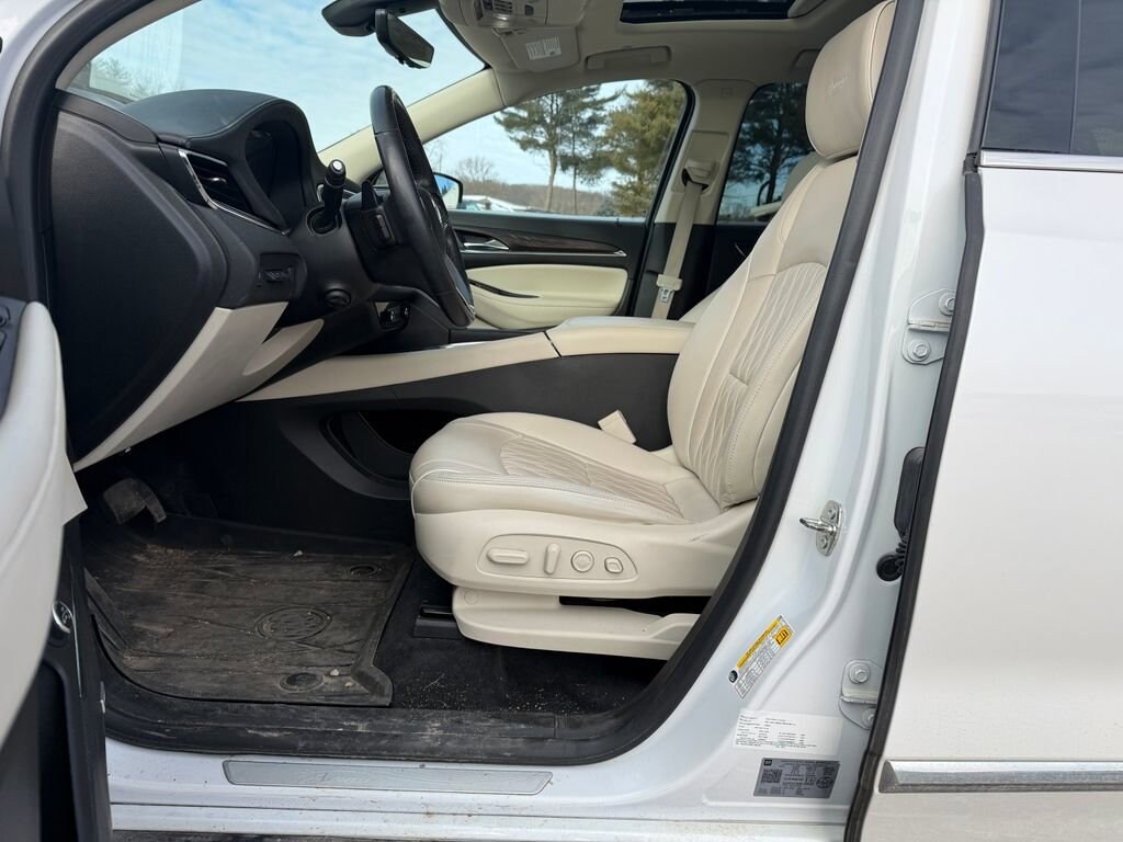 Used 2023 Buick Enclave Avenir AWD Avenir