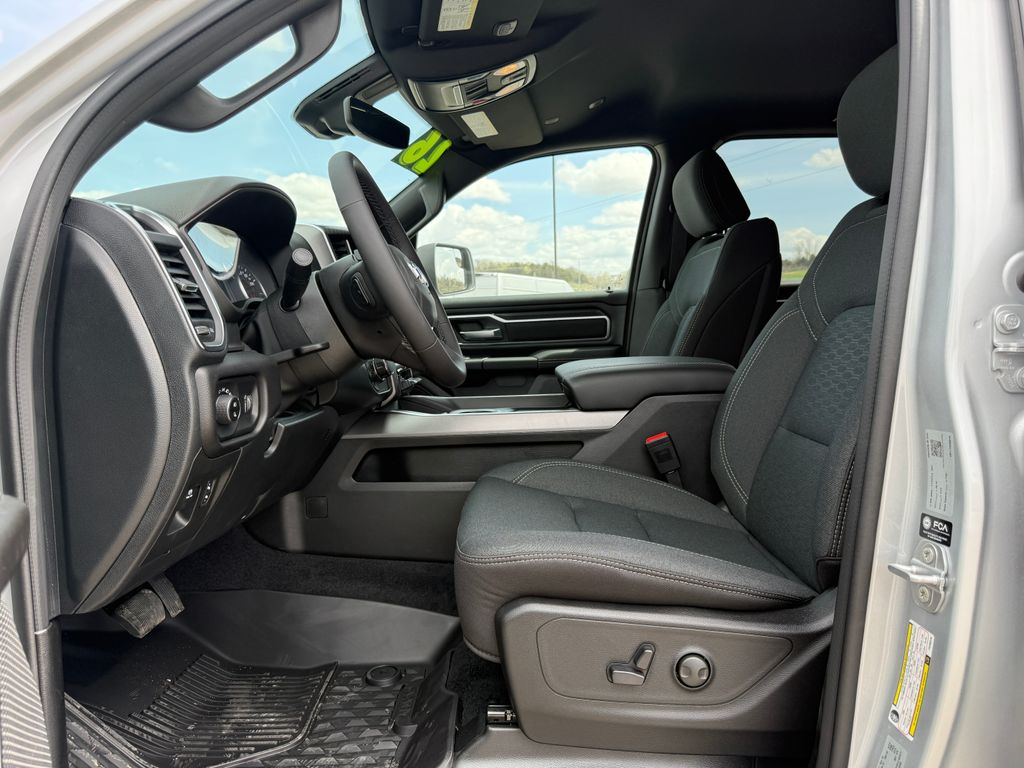 2026 RAM 1500 Big Horn/Lone Star - Photo 19