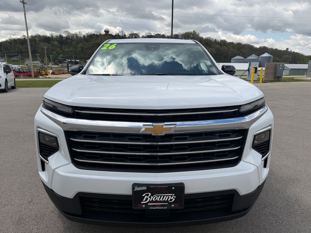 Used 2018 Chevrolet Traverse 3LT with VIN 1GNEVHKW4JJ214919 for sale in Elkader, IA