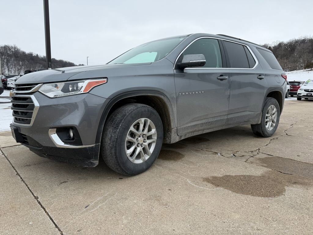 Used 2021 Chevrolet Traverse LT Cloth AWD LT Cloth w/1LT