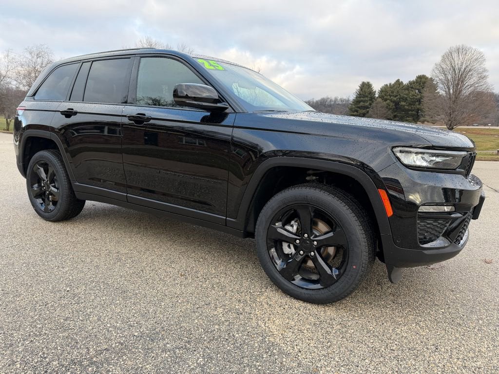 New 2025 Jeep Grand Cherokee LIMITED 4X4 Sport Utility