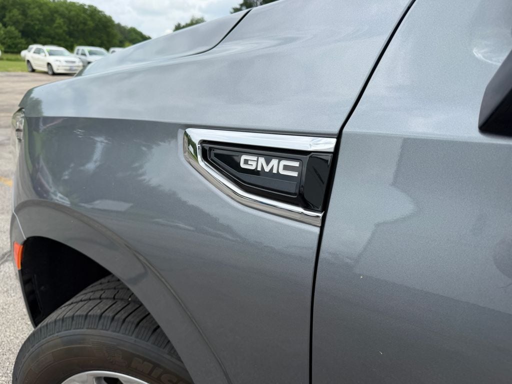2022 GMC Yukon SLT - Photo 43