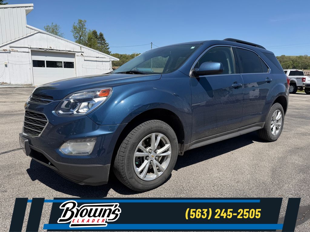 2017 Chevrolet Equinox LT's photo