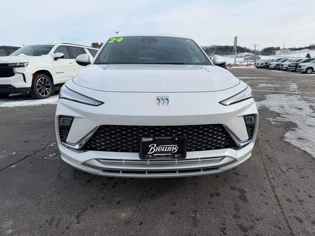 Used 2024 Buick Envista Avenir FWD Avenir