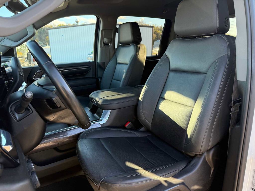 2024 Chevrolet Silverado 2500HD LTZ - Photo 27